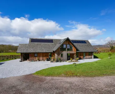 Beautiful West Coast home with panoramic views over Loch Creran: Oir Na Mara 1