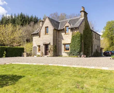 Victorian Villa with Land, Woodland and Stables in Tranquil Rural Setting : Braidlea 1