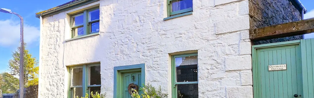 Charming Author's Cottage Tells The Tale Of A New Life : Devorgilla 1