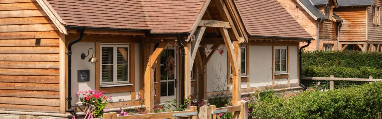 Exclusive development of luxury oak-framed houses in Ayrshire: Another Oakwrights Property © Mark Watts Image 2 (Large)