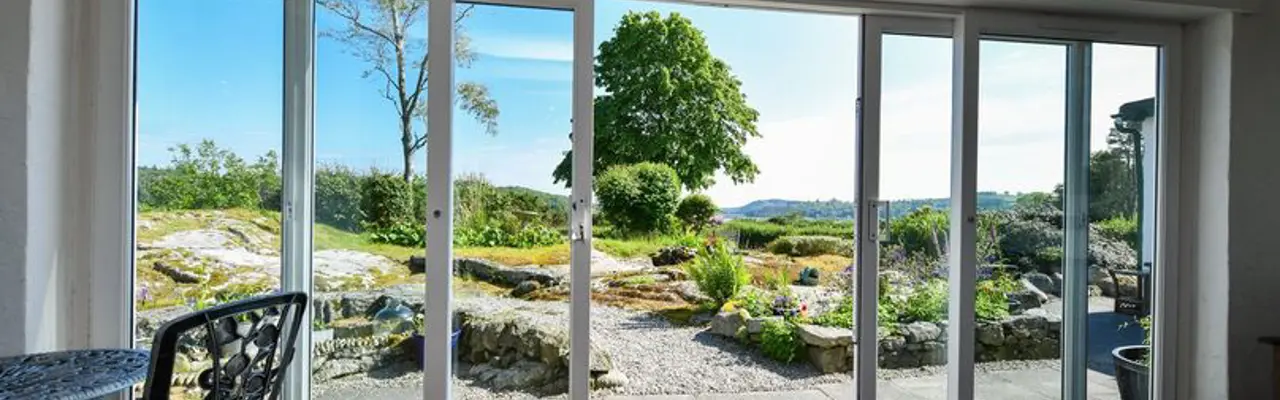 Family Home in Superb Rural Setting in Dumfries and Galloway: 1655472382 Sunroom Craggie 808X455