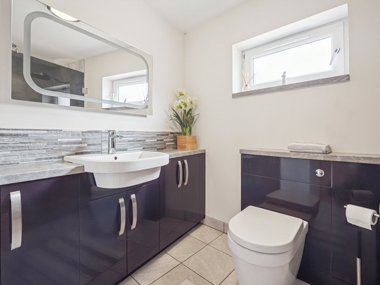 Ensuite