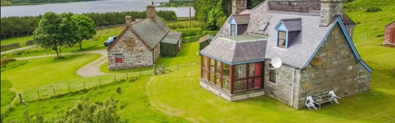 Empty farm property: long-term let or holiday home?: 1534931538 Prt V Holiday Let 808X455