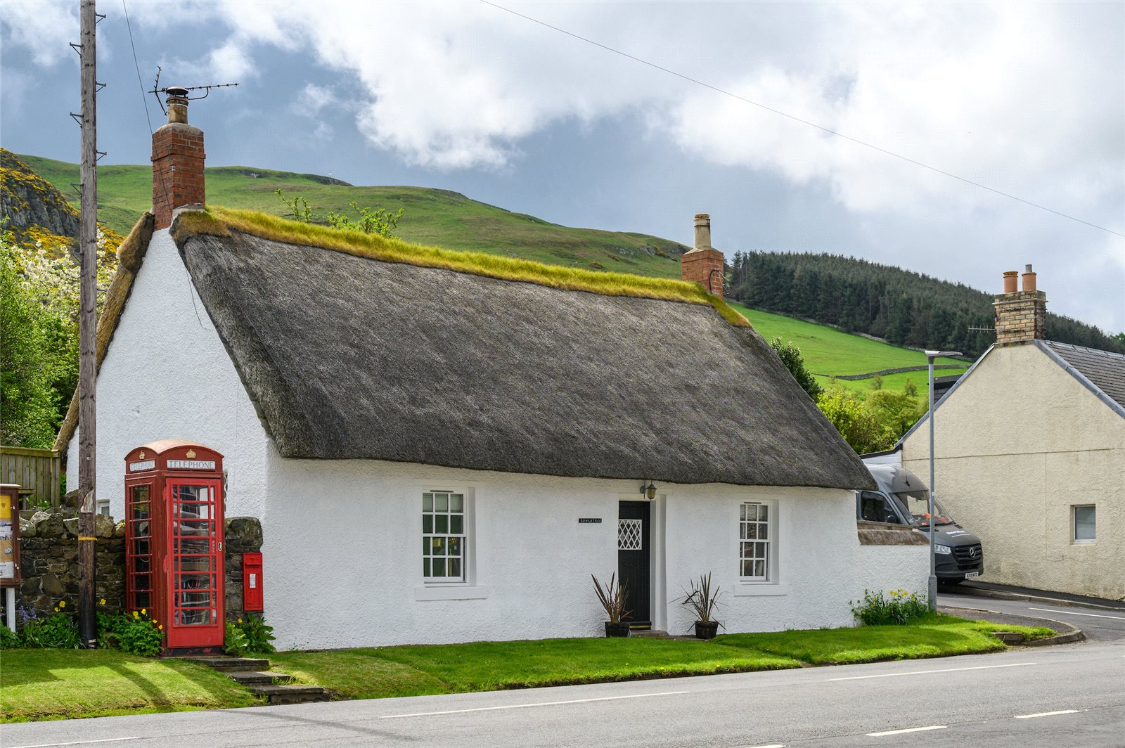 House With Setting