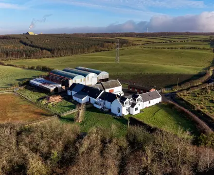 Charming farmhouse with outstanding equestrian facilities hits the Ayrshire market : High Moncur Farm 2