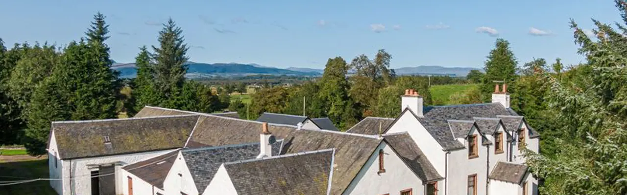 Delightful Country Property Presenting A Range Of Agricultural And Equestrian Facilities In Accessible Rural Location: 1601553718 Mains Of Buchlyvie 102 808X455