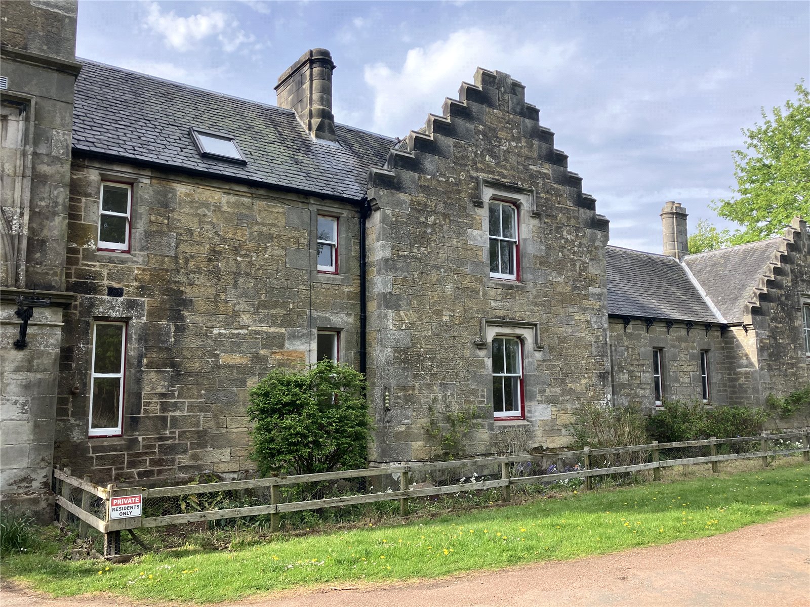 Crawford Priory