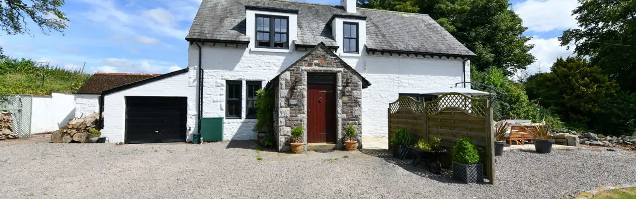 Top Marks for Former Schoolhouse: Garden Cottage 1 (Large)