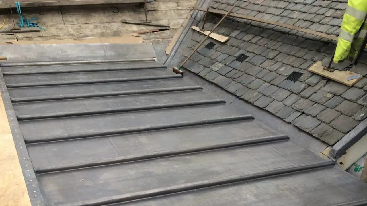 Roowork 2 Constructionwork