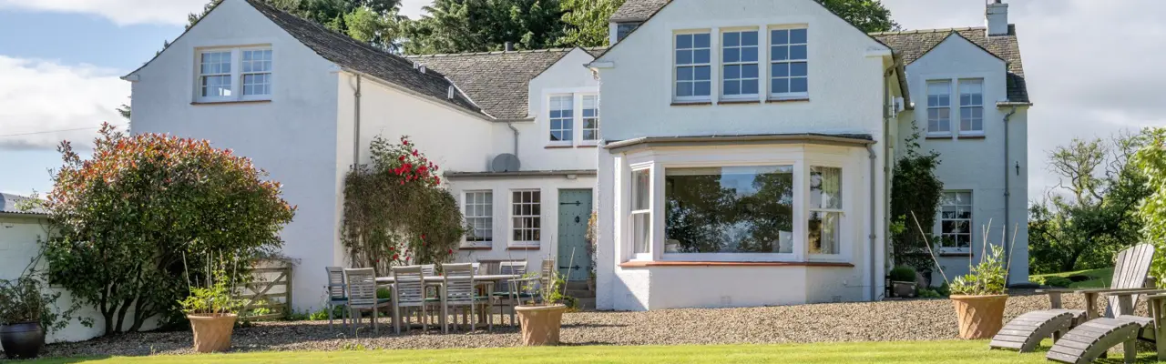 Graceful country house with paddocks, stables and 'secret garden': Pierhill House 1 (Large)