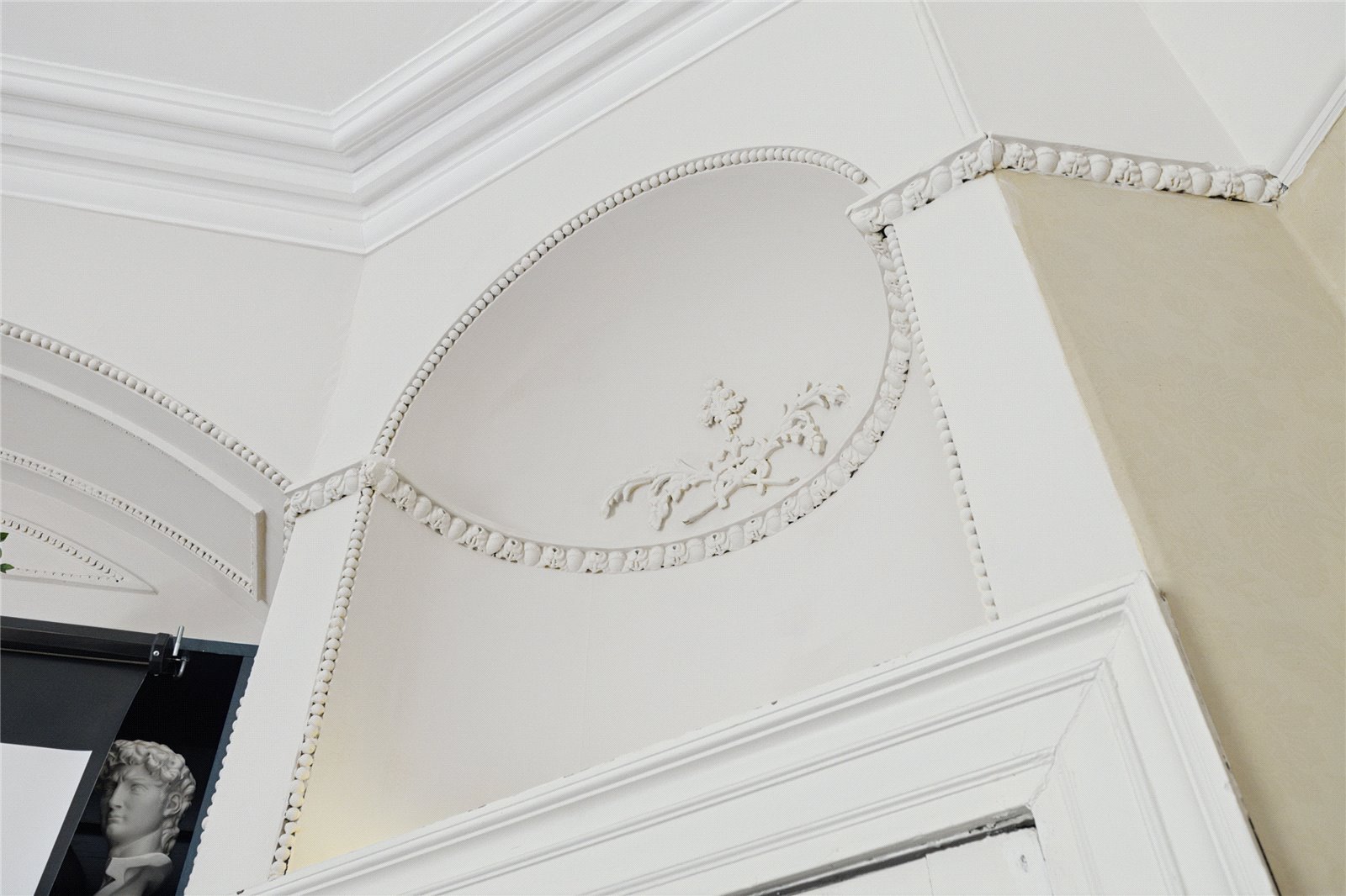 Cornice