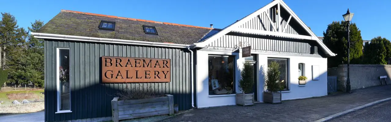 Braemar gallery offers exceptional lifestyle business opportunity : Braemar Gallery Image 1 Iain Forrest Photography