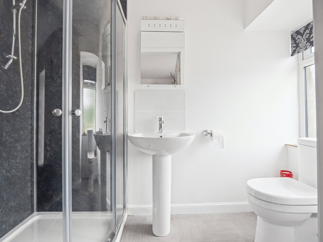 Ensuite