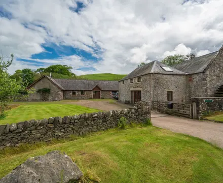 Buying a New Home Tops Christmas Wish Lists: Borders 1