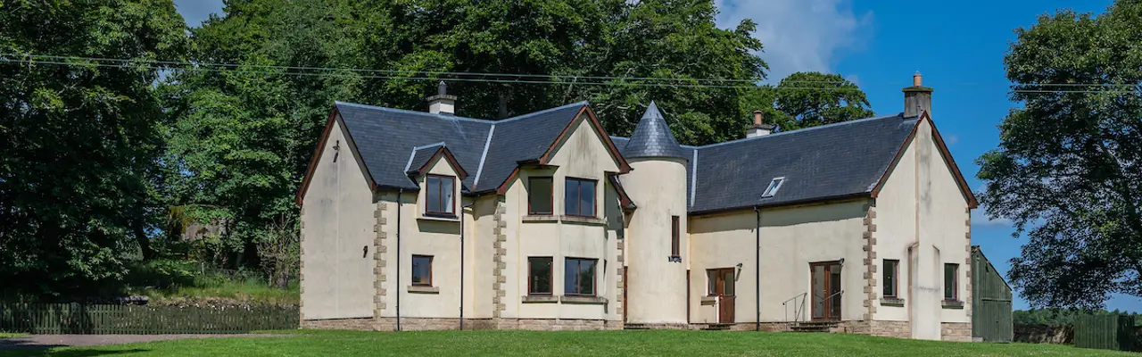 Substantial country home presents lifestyle purchase close to Borders town: Thewalledpaddock 028