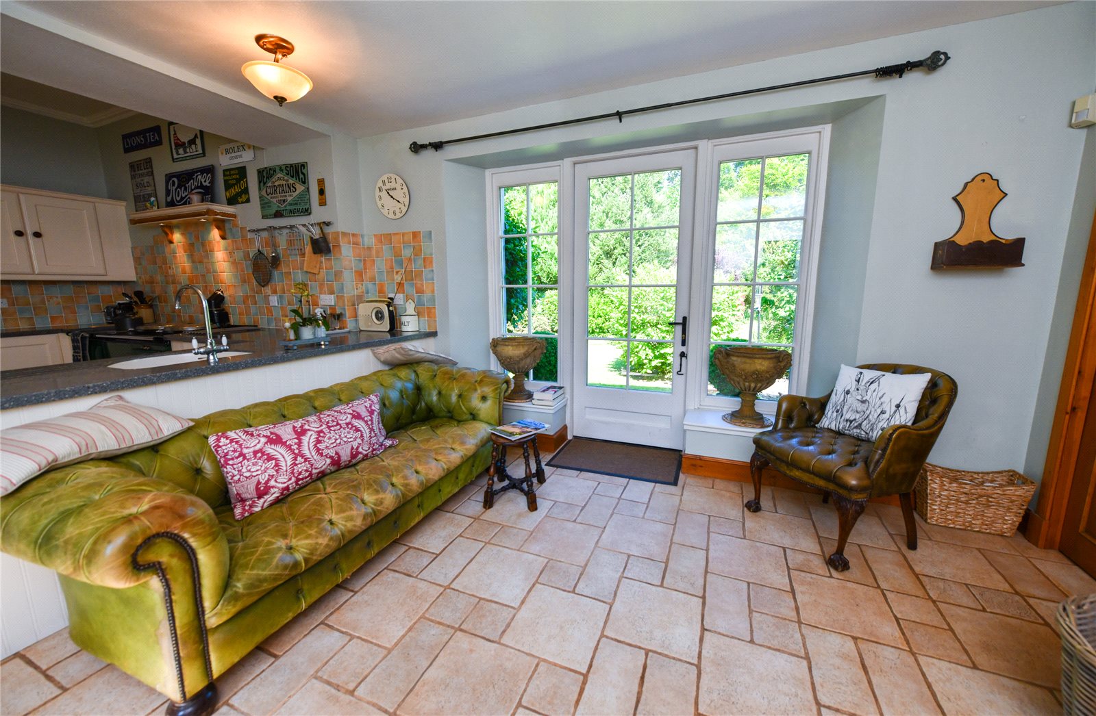 Breakfast Room