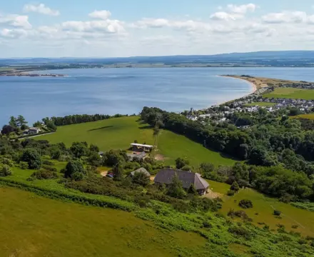 Black Isle beauty with panoramic sea views: The Swallows 6 (Large) (1)
