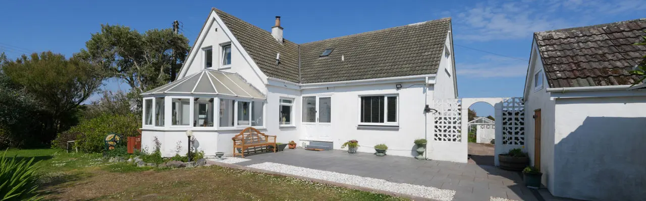 Improved buyer confidence and activity in the Dumfries and Galloway property market : Ardoch, Dumfries