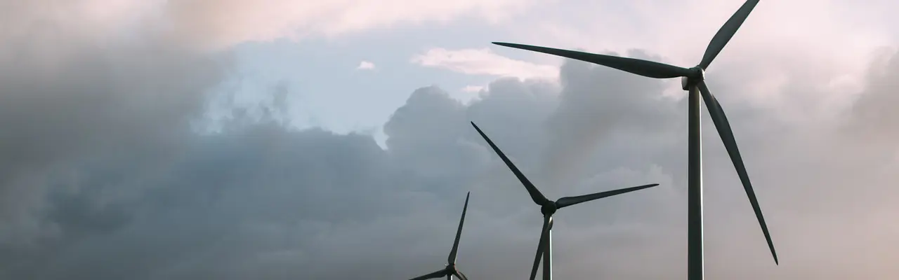 Bigger blades raise oversail issues : Windmills 2181904 1280