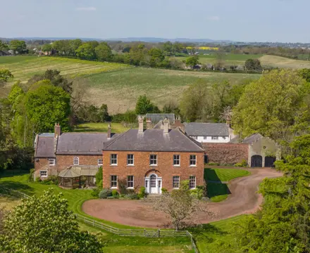Superb country house with land in prime location close to Newcastle: Benridge Hall 1