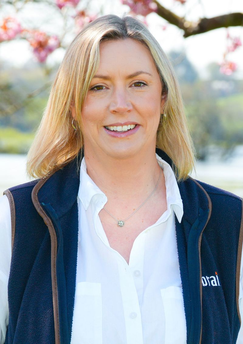 Photo of Rebecca Reed