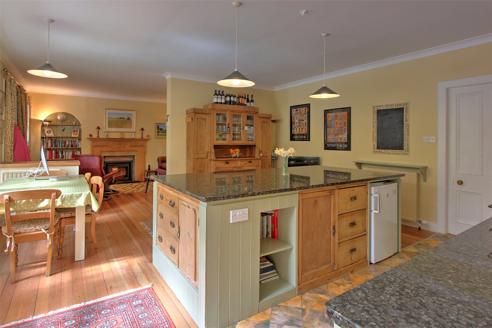 Dining Kitchen