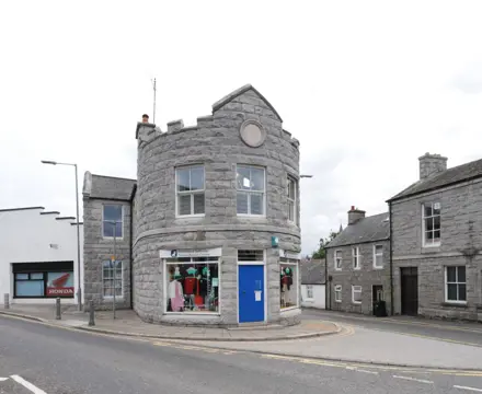 Striking renovated apartment in the heart of Dalbeattie for sale : The Roundhouse