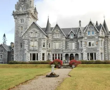 Ardverikie Castle 0 808X455