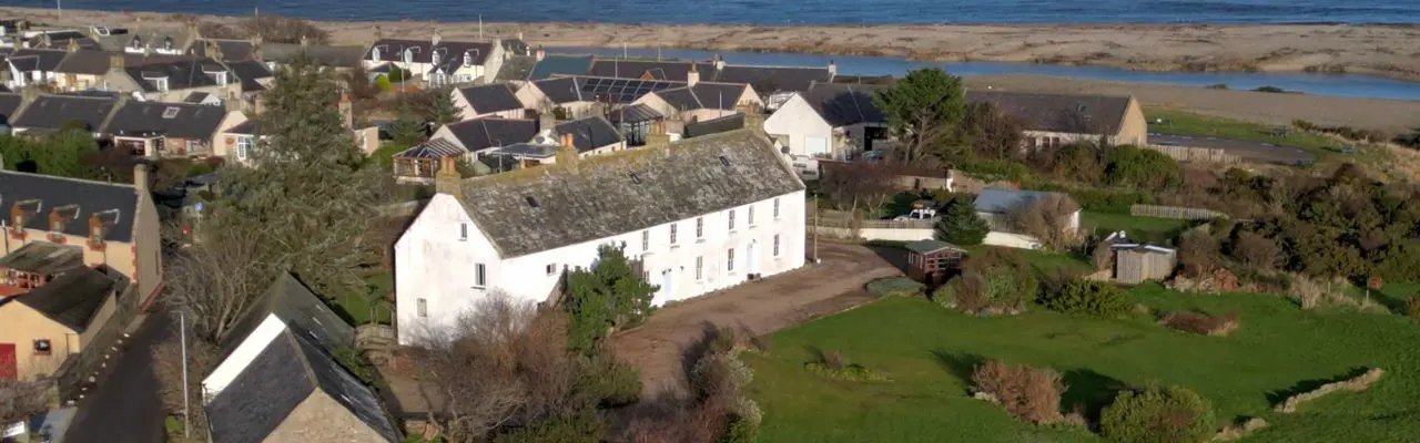 Exceptional B-Listed home with spectacular coastal views: Dunfermline House 2 (Large)
