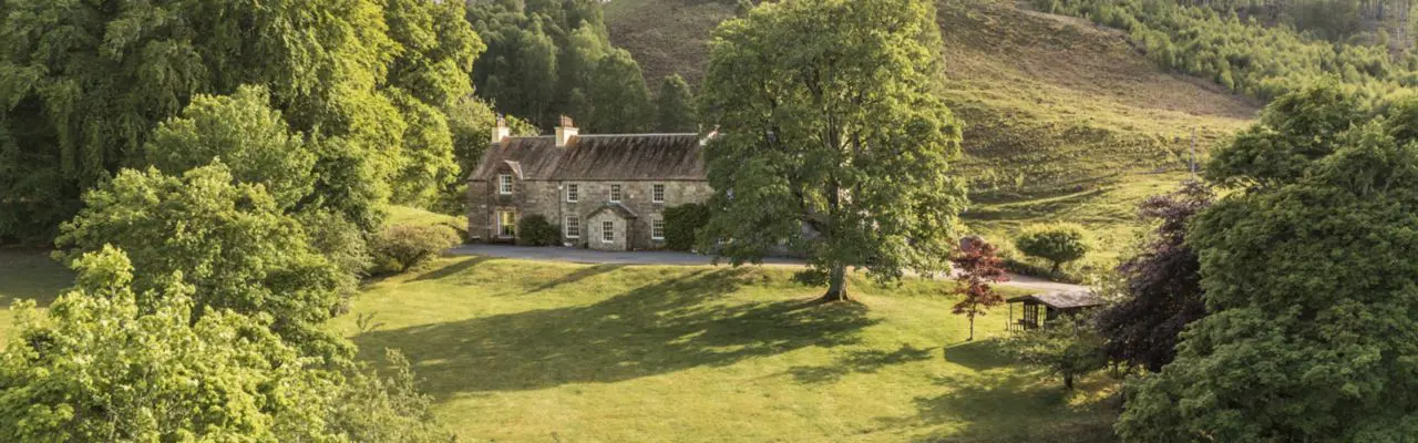 Exceptional Inverness-shire Country House With Fascinating History: Inverlair 3