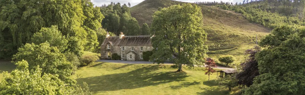 Exceptional Inverness-shire Country House With Fascinating History: Inverlair 3