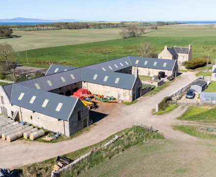 Excellent arable farm on the Tarbat peninsula with spectacular sea views: Rockfield 1