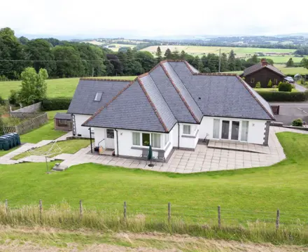 Architect designed rural property on edge of Mabie Forest  : Skipsfield House 5