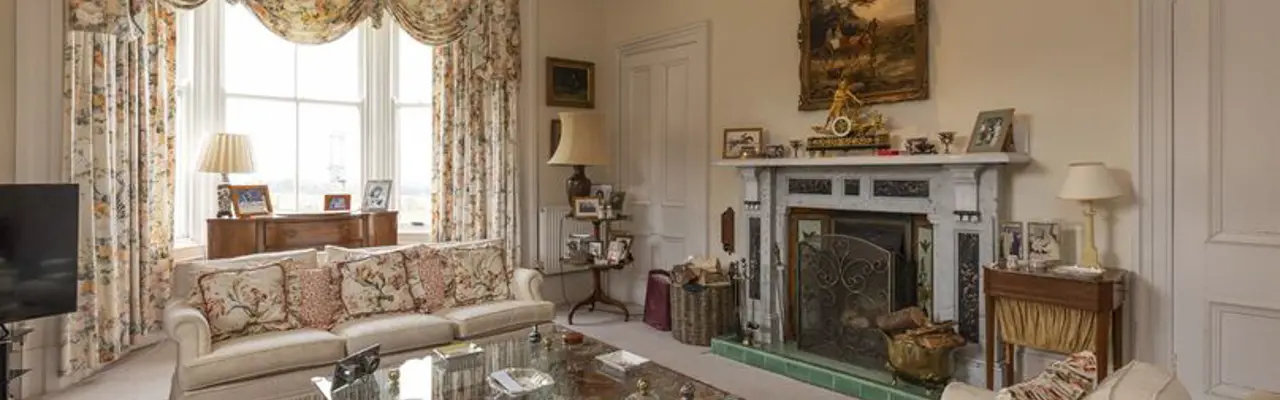 Historic Victorian Lodge House in Ayrshire: 1649416405 Balgreen Lodge 5 808X455