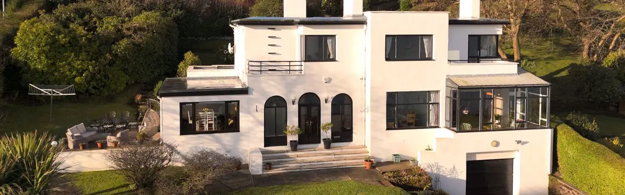 Exceptional waterside American art deco property in Stranraer : The Moorings 1