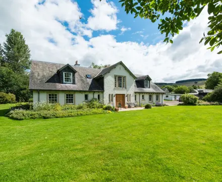Elegant Country Property, Former Home of Arthur Bell, Entrepreneur and Conservationist: Newholm Of Culter 1 (Large)