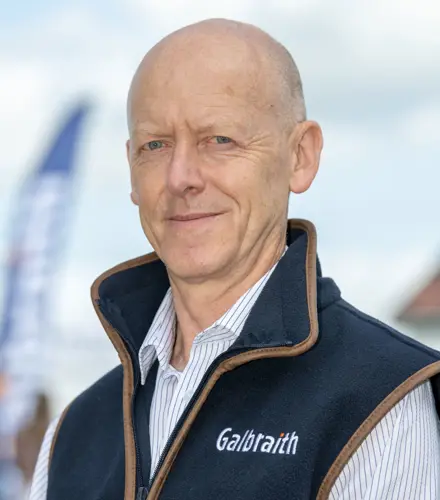 Photo of Hamish Robertson