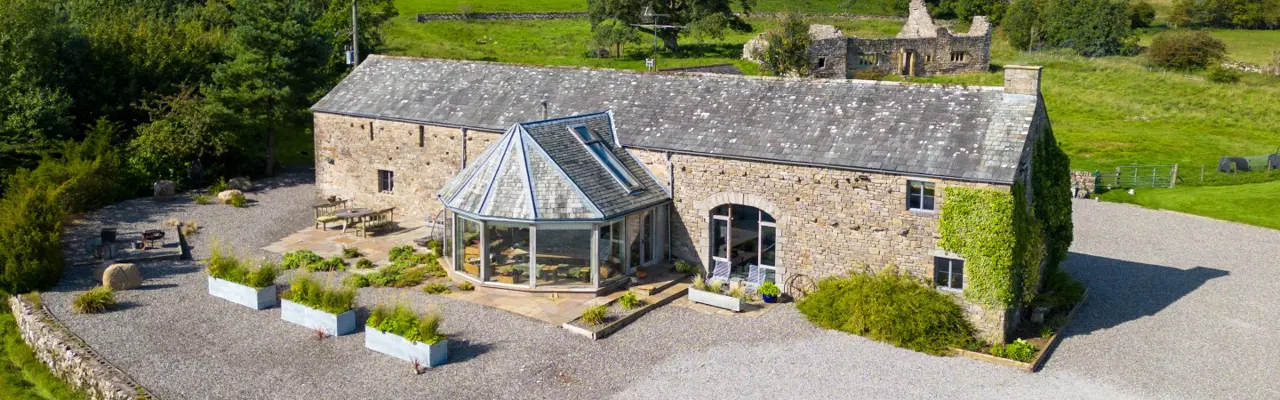 Stunning farm with fabulous views in the Yorkshire Dales National Park : Crake Trees Manor 1 (Large)