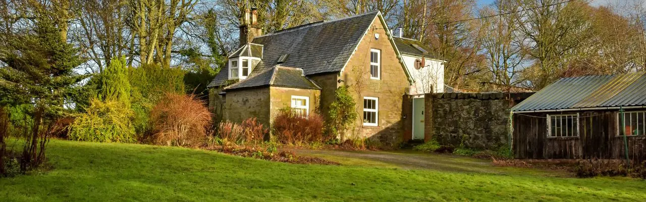 Gardeners cottage in Perthshire : Galbraith The Gardeners Cottage Exterior 1