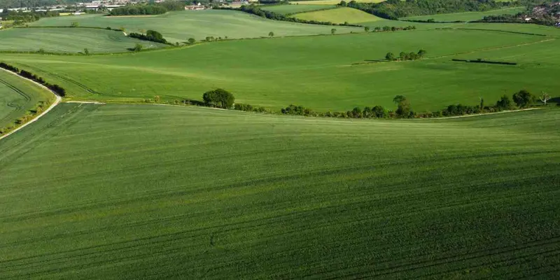 Farms and Estates Property Banner