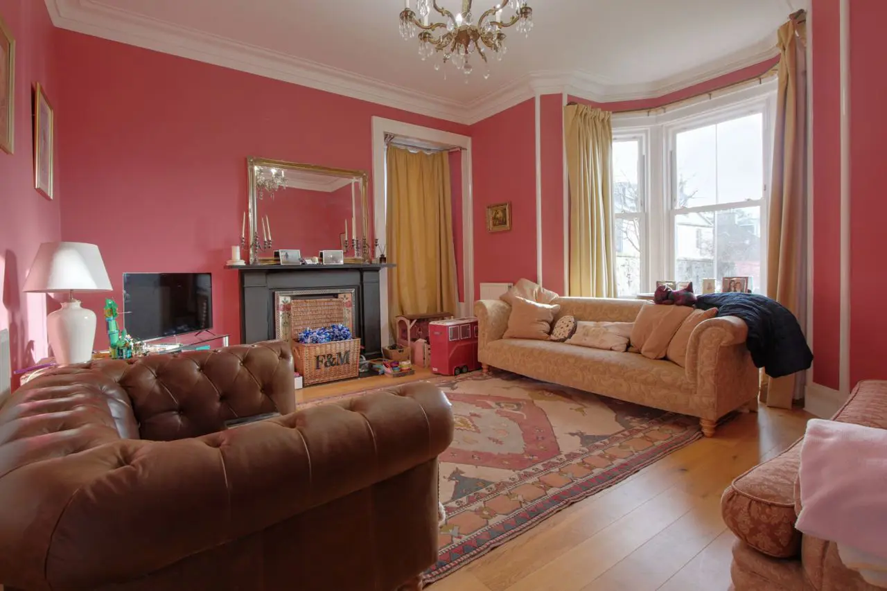 16 South Guildry Street Image 3 Galbraith