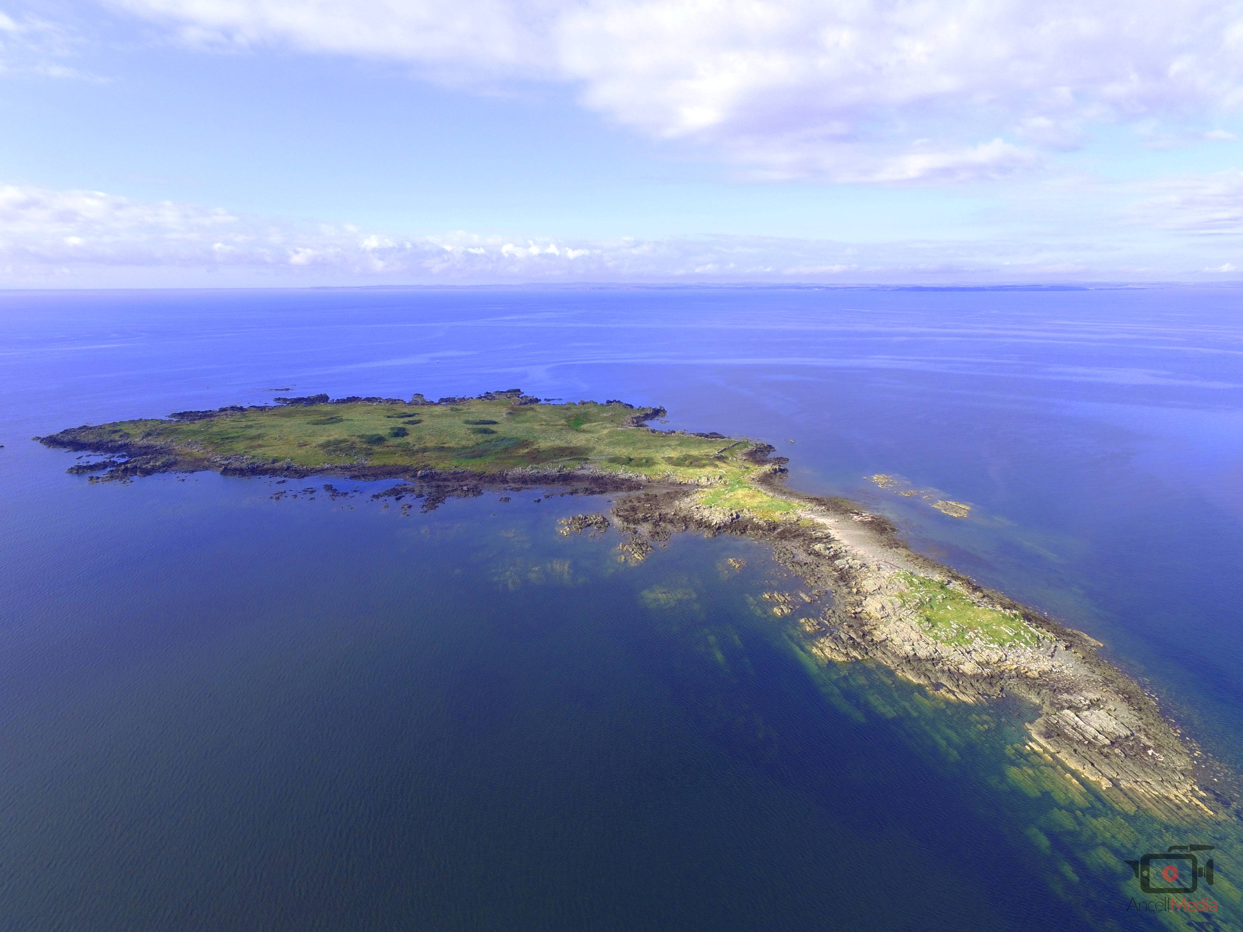Arial shot of Barlocco Island