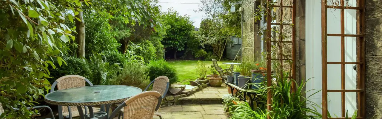 Beautiful traditional home in the centre of Perth: 7 Tullylumb Terrace Patio (Large)