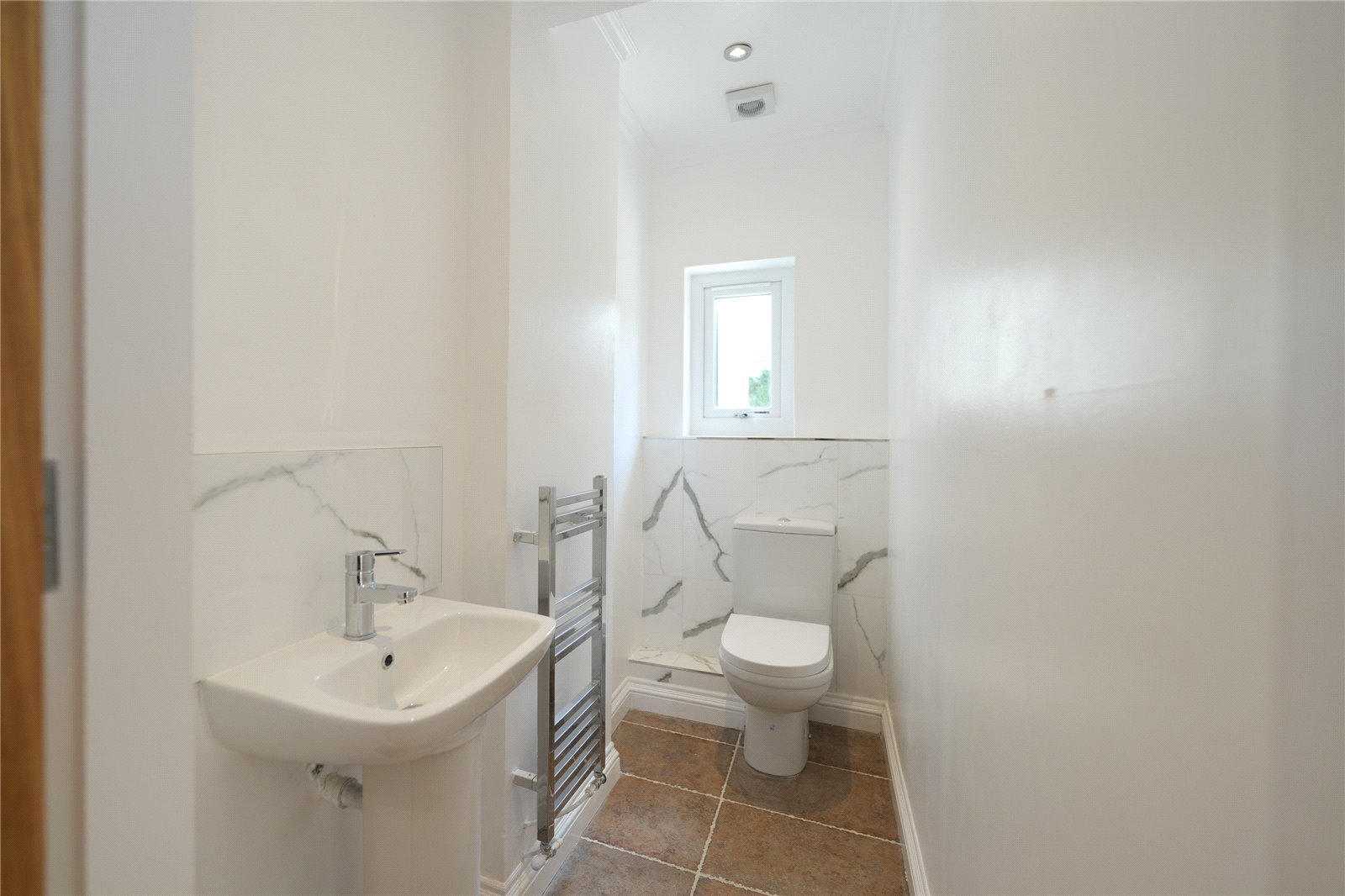 Wc Cloakroom