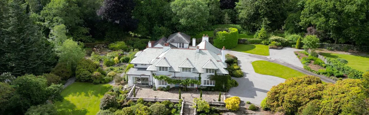 Elegant arts & crafts home with beautiful gardens and tennis court: Whitehills House, Galbraith 1