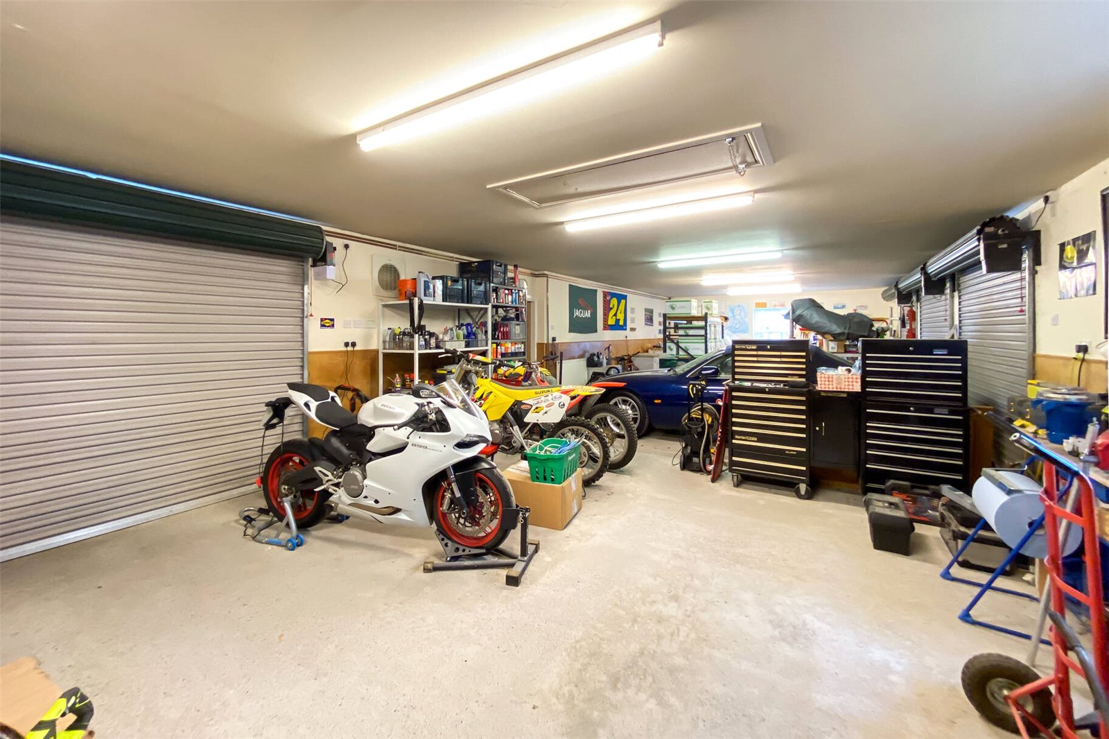 Garage