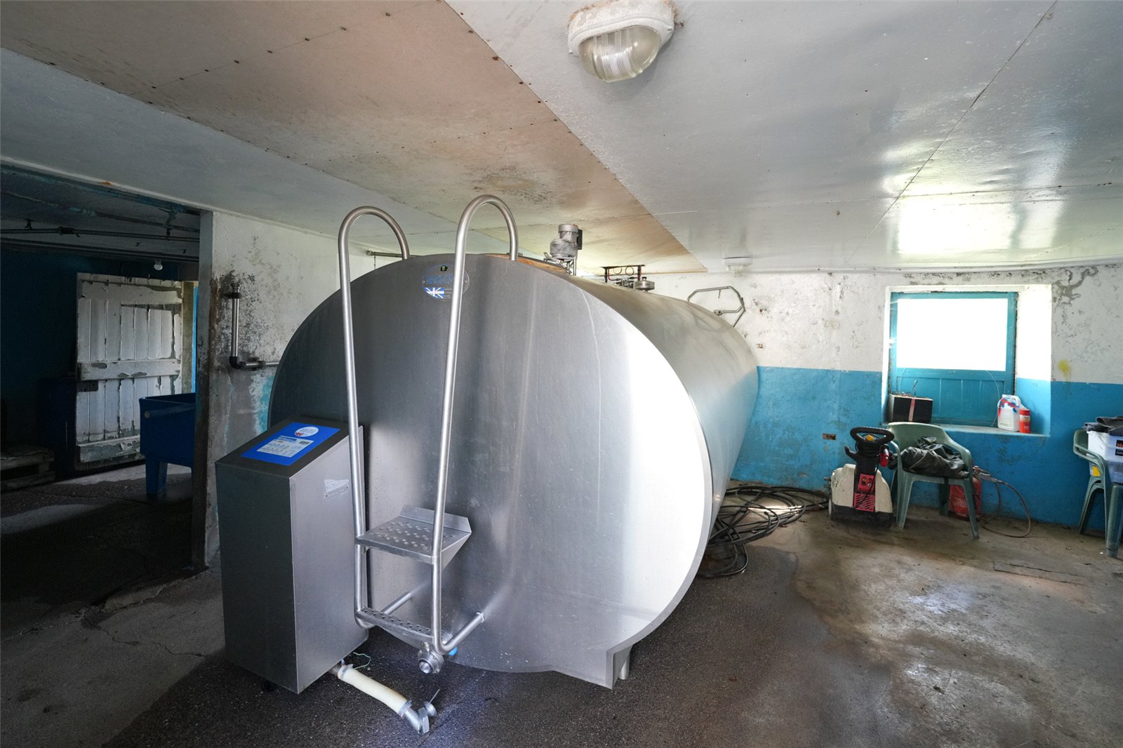 Bulk Tank