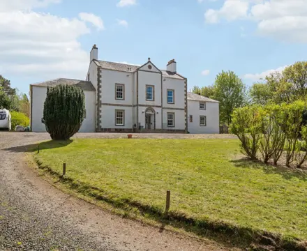 Hartwood House - a modern take on a classic Georgian country house: Hartwood 1