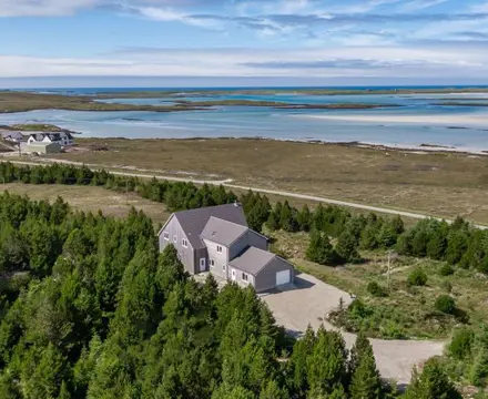 Exceptional Contemporary Home On The Isle Of North Uist: 1584098469 Taigh Na Coille Main Photo 808X455