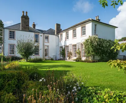 Stunning farmhouse in a fantastic rural location with commanding views : Baillieknowe Farmhouse 2